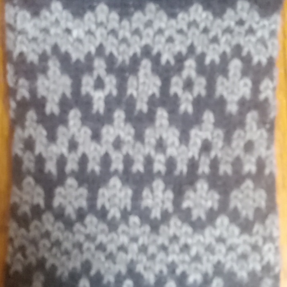 Patterned Gray And Black Socks - image 3